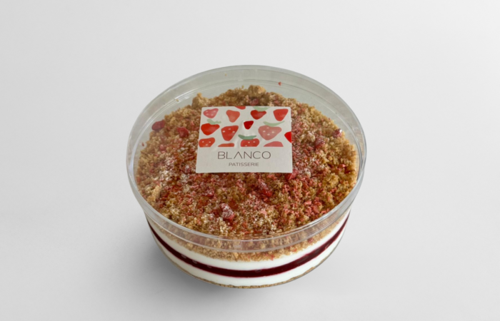 גבינה פירורים ופירות יער - אריזה משפחתית