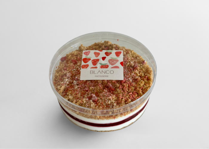 גבינה פירורים ופירות יער - אריזה משפחתית